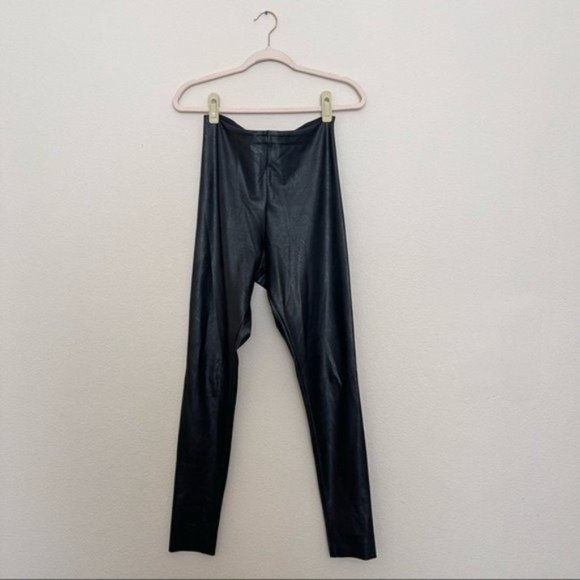 ✨ Commando Perfect Control Faux Leather Leggings ✨ - Picture 5 of 7